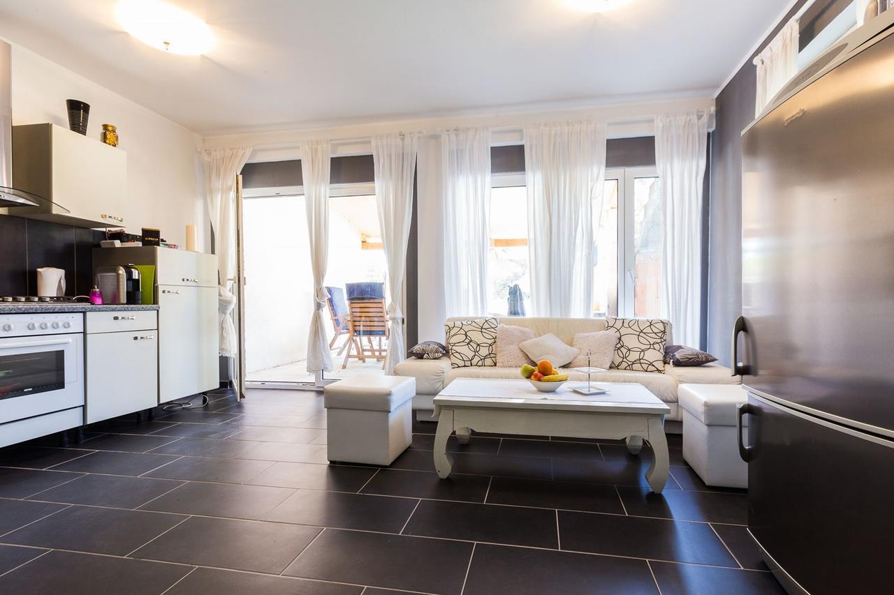 Holliday Home Maxdom Sukošan Zewnętrze zdjęcie